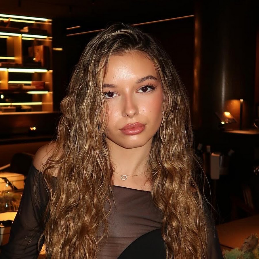 Ona Gonfaus, influencer de 18 anys Catalana